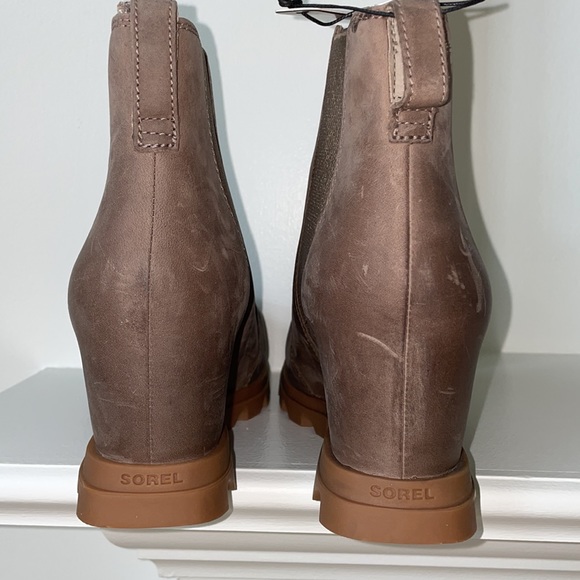 SOREL Joan of Arctic III Waterproof Wedge Chelsea Boot in Omega Brown 10 - Picture 9 of 9